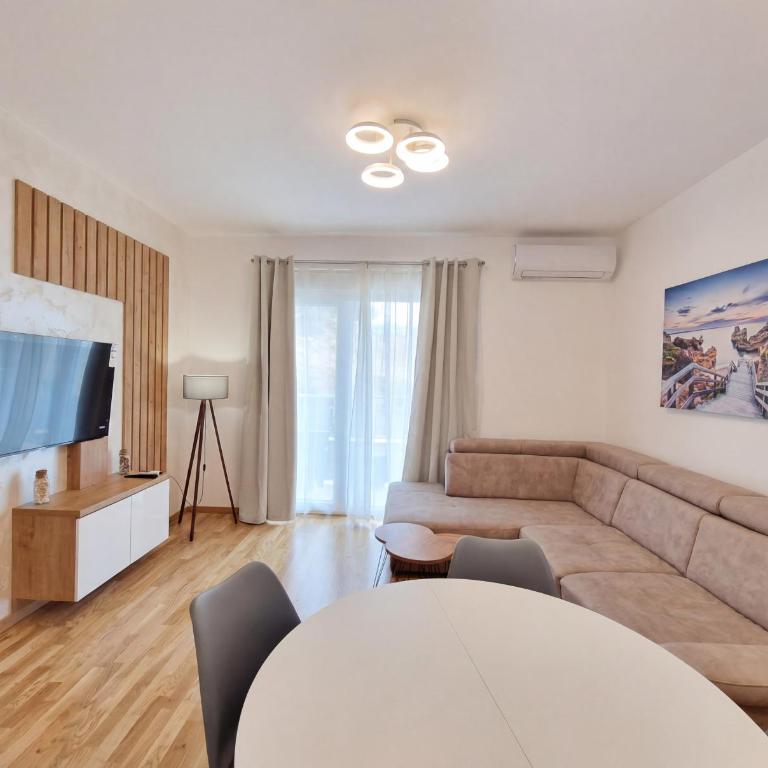 Twins Apartment - One-Bedroom Apartment - 3