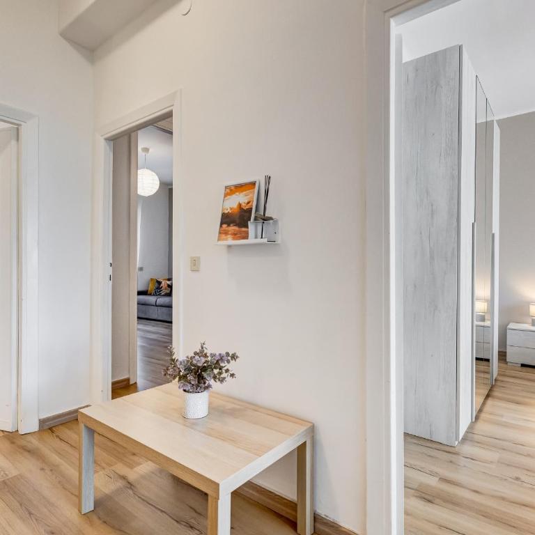 Joy House - Roma Vaticano - Three-Bedroom Vacation Home - 8