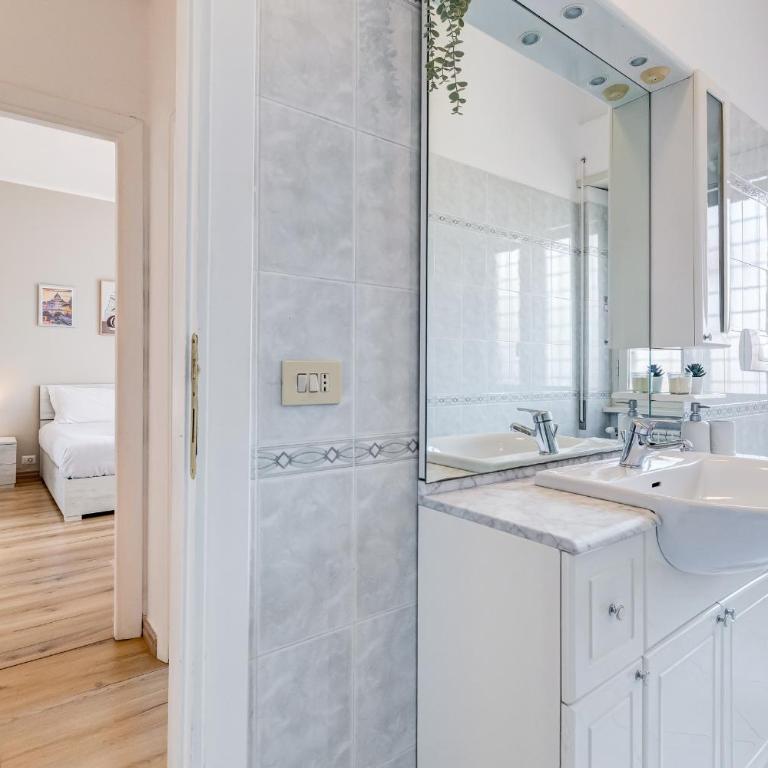 Joy House - Roma Vaticano - Three-Bedroom Vacation Home - 15