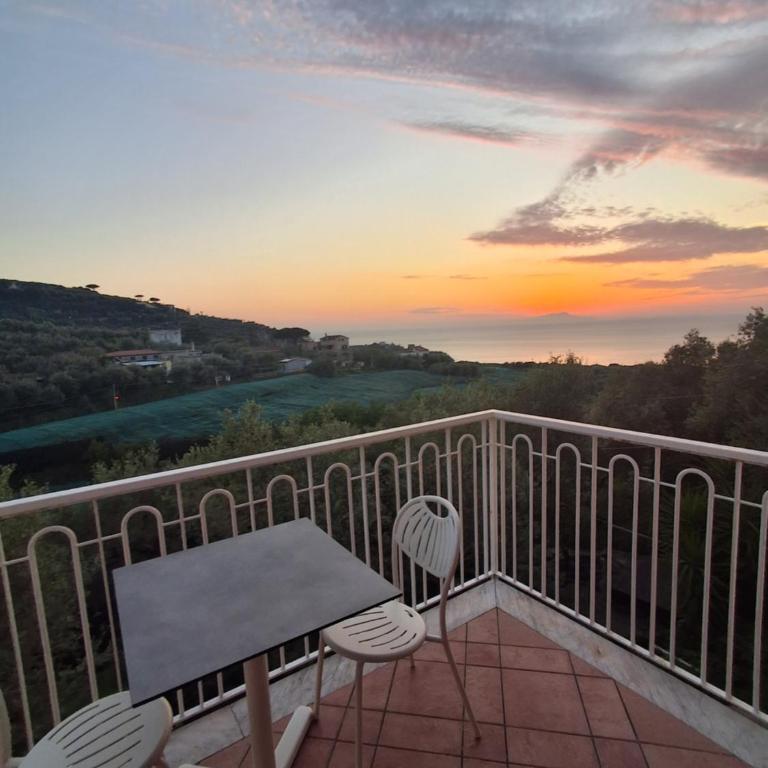 Hotel Dania - Triple Room with Balcony - 5
