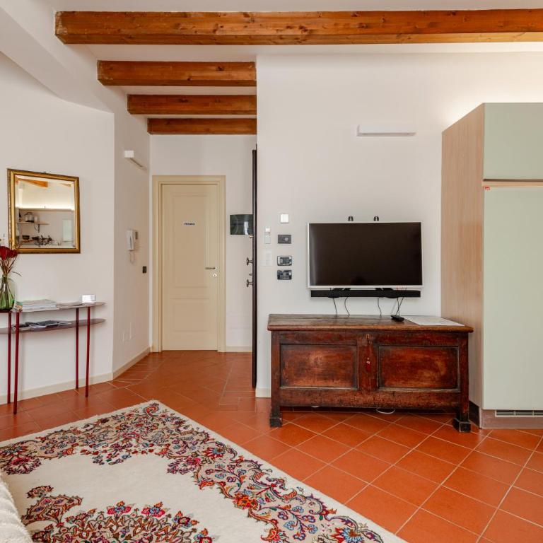 Casa Enzo - Old Town & Station - AC, Free Parking - Family & Business - Appartamento con 1 Camera da Letto - 17