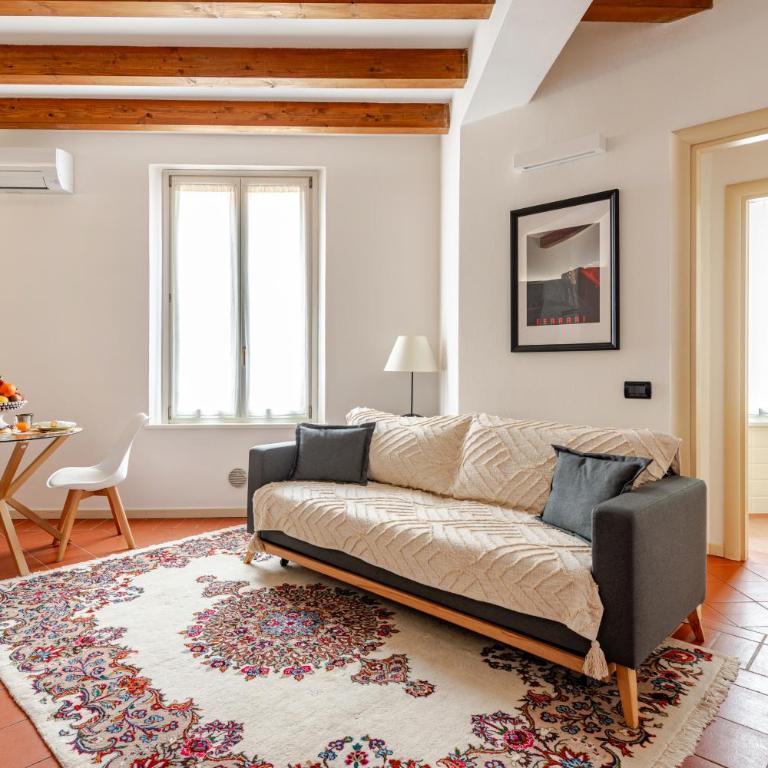 Casa Enzo - Old Town & Station - AC, Free Parking - Family & Business - Appartamento con 1 Camera da Letto - 2