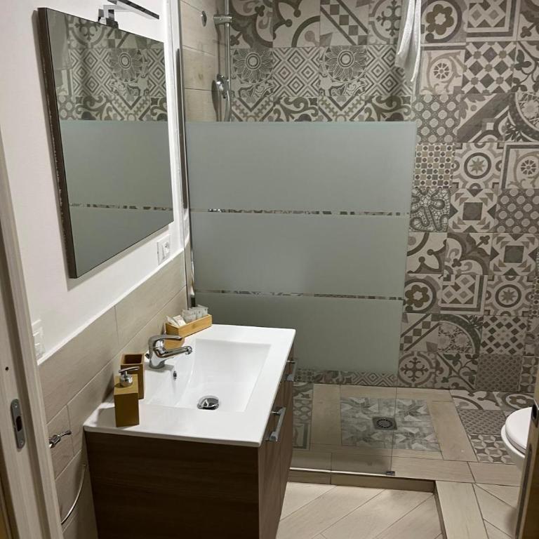 Barrio 90134 - Double Room with Private Bathroom - 2