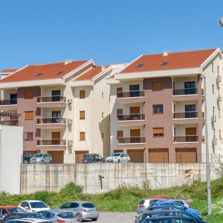 Sunny apartment - Apartman sa 2 Spavaće Sobe - 1