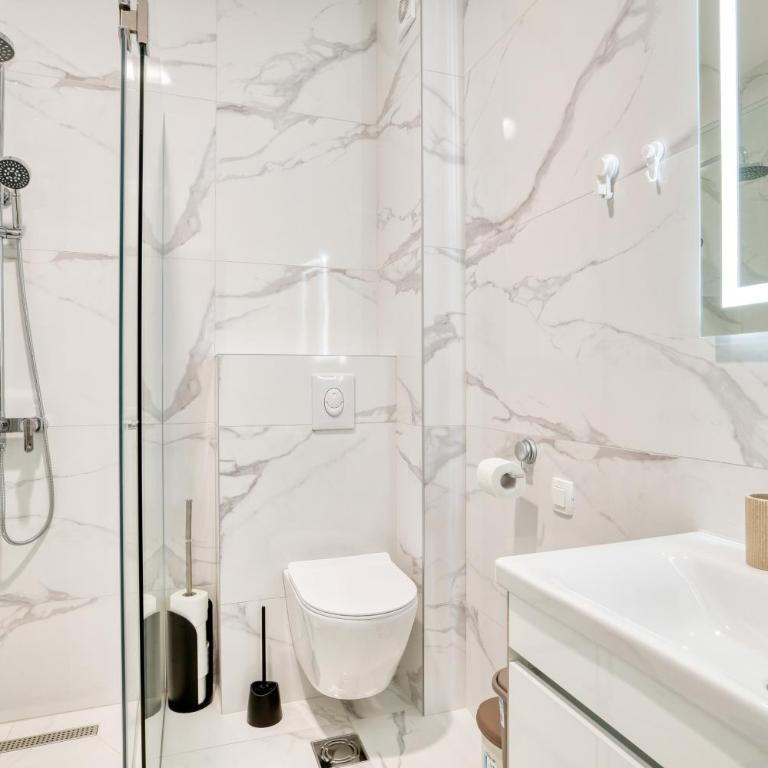 Sunny apartment - Apartman sa 2 Spavaće Sobe - 31