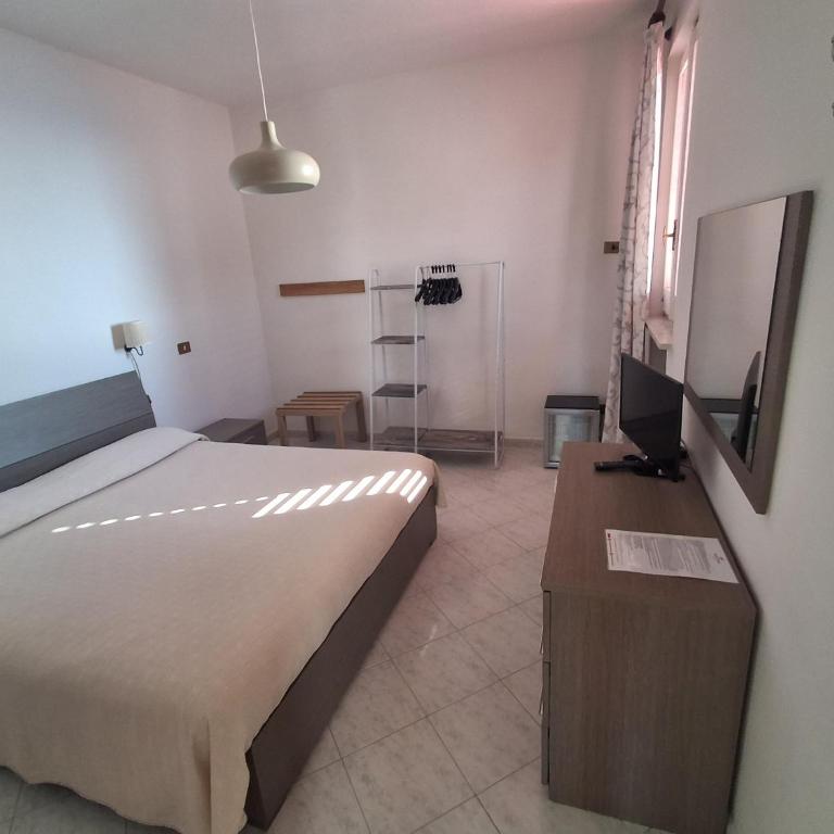 Hotel Dania - Double or Twin Room - 3