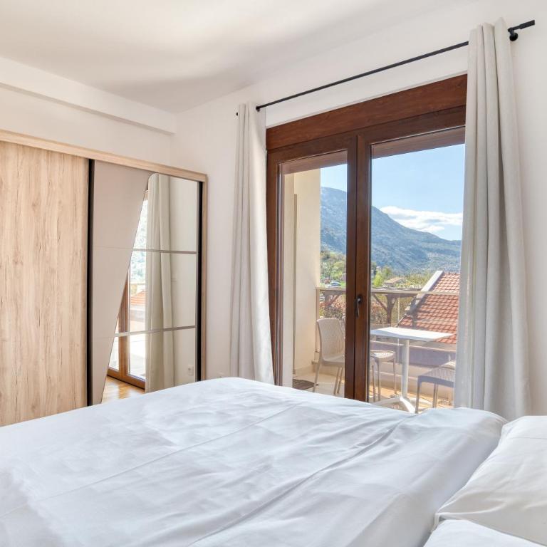 Sunny apartment - Apartman sa 2 Spavaće Sobe - 25