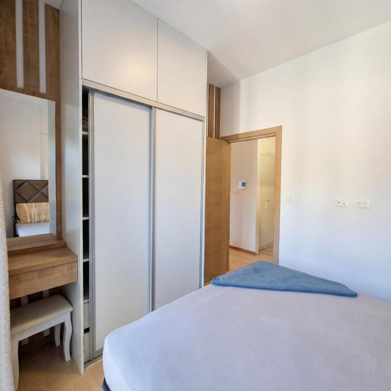 Leyla Apartment - One-Bedroom Apartment - 10