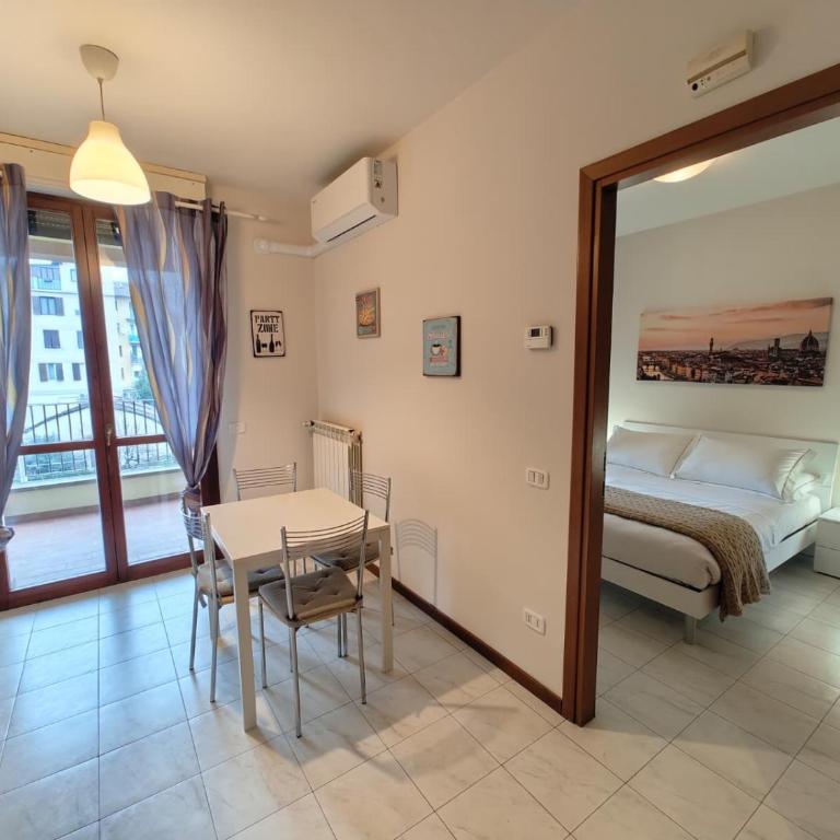Castelnuovo Suite - One-Bedroom Apartment - 13