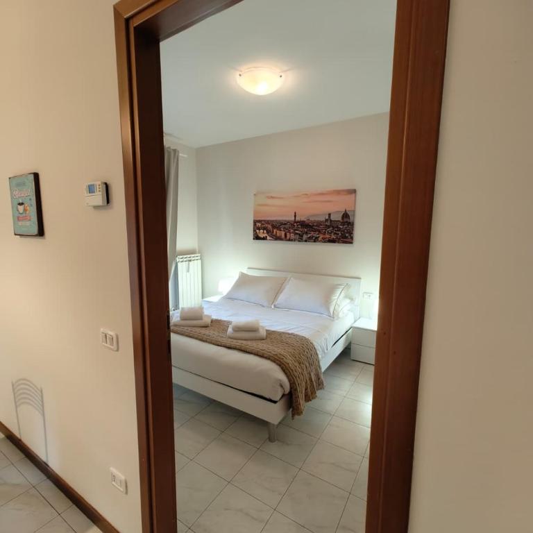 Castelnuovo Suite - One-Bedroom Apartment - 16