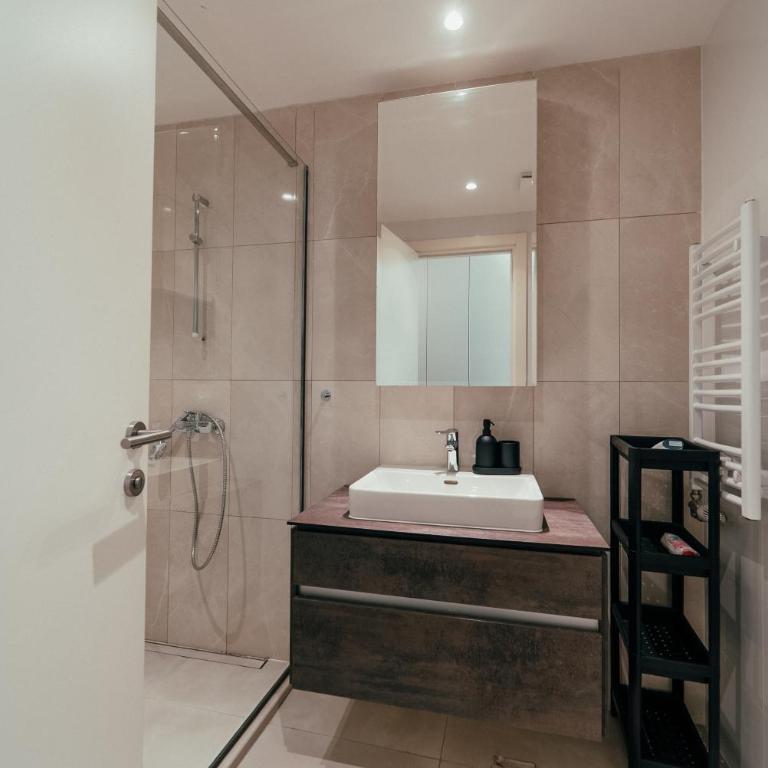Belgrade Waterfront Haven - Deluks Apartman sa 2 Spavaće Sobe - 8