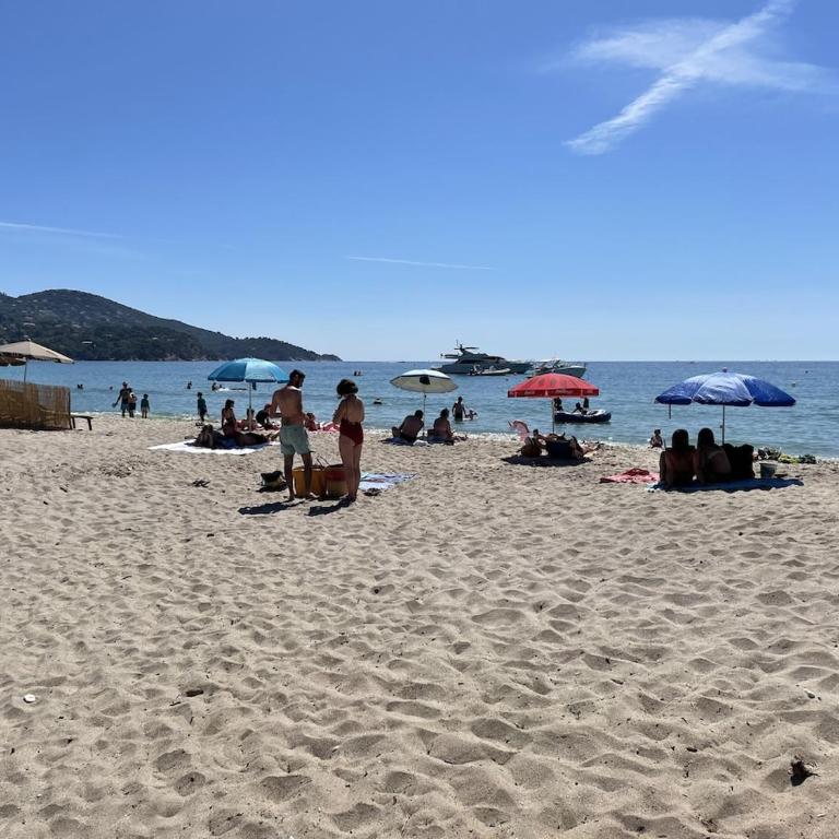 Studio jardin 4 pers piscine plage Le Lavandou - Apartamento Estudio - 19