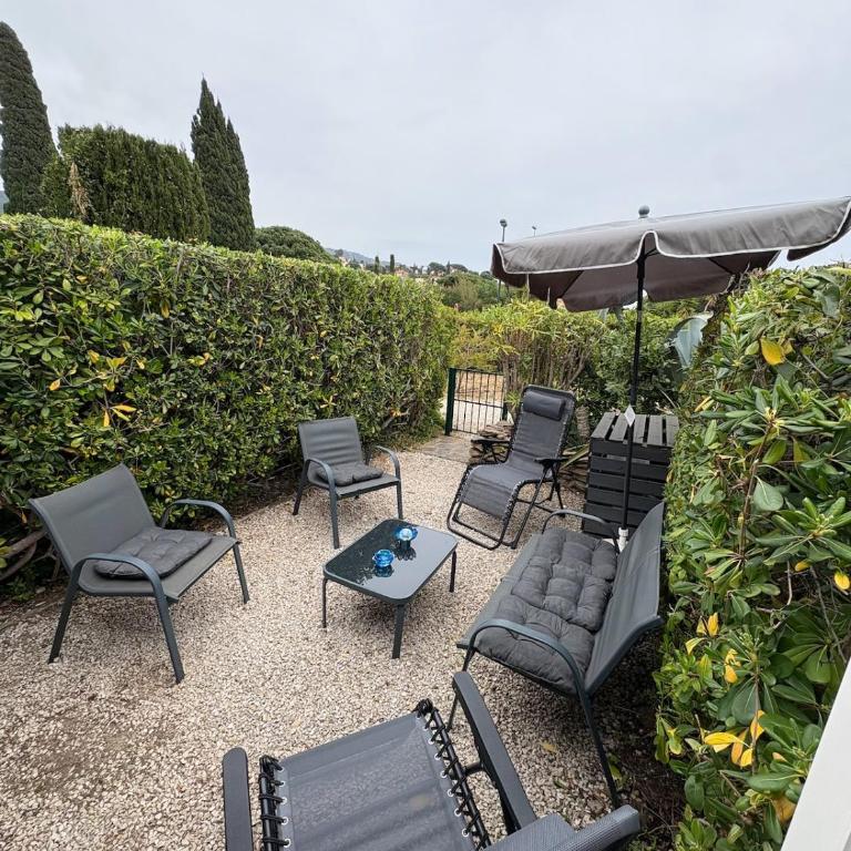 Studio jardin 4 pers piscine plage Le Lavandou - Apartamento Estudio - 5