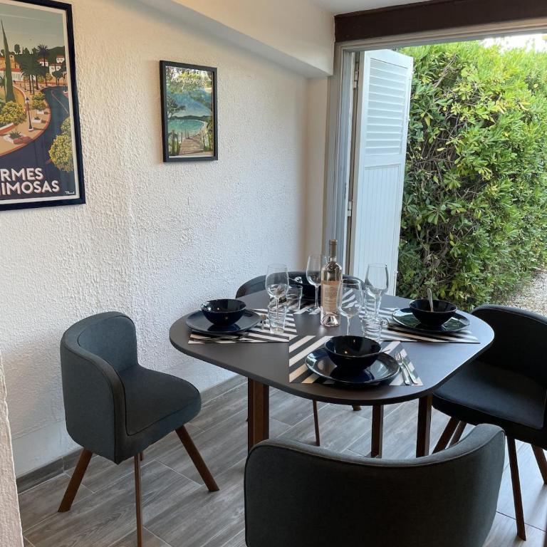 Studio jardin 4 pers piscine plage Le Lavandou - Apartamento Estudio - 13