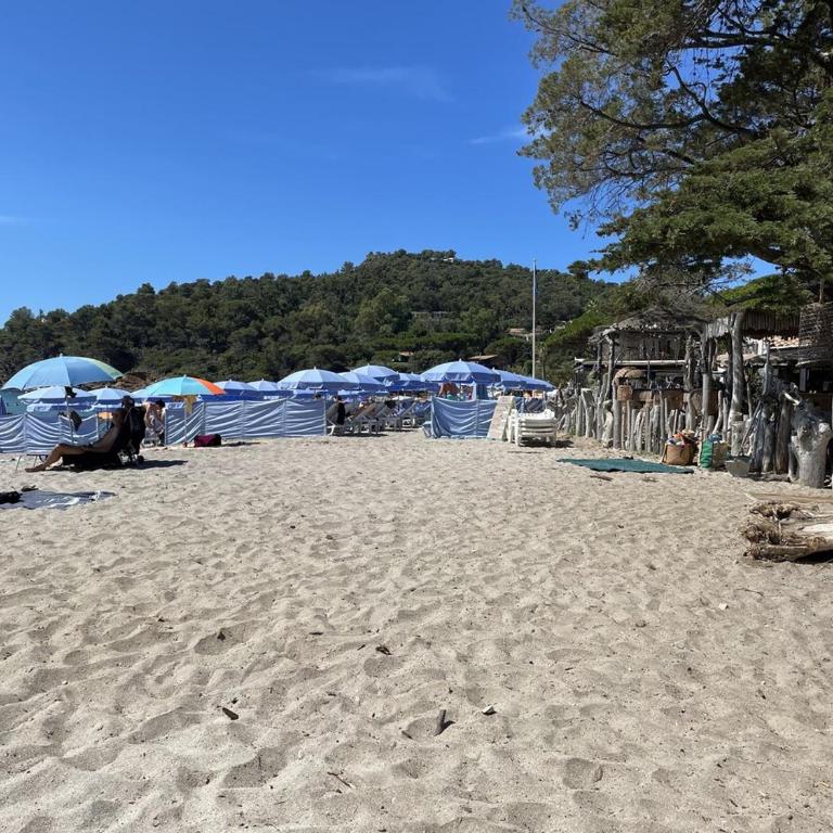 Studio jardin 4 pers piscine plage Le Lavandou - Apartamento Estudio - 21