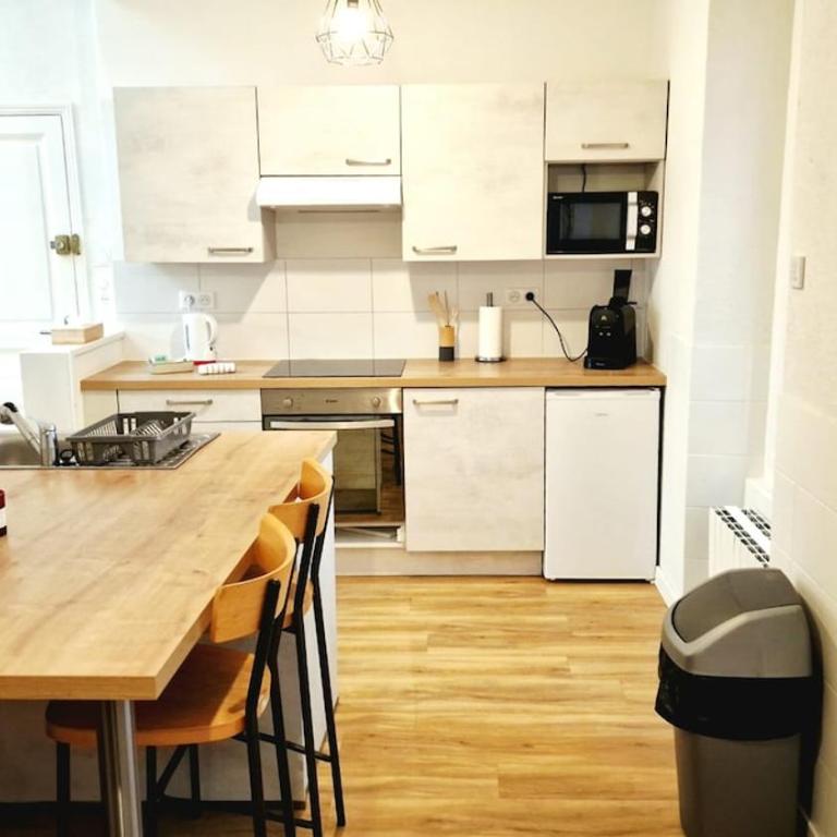 Loft Chaleureux proche Cathédrale - Appartement 1 Chambre - 5