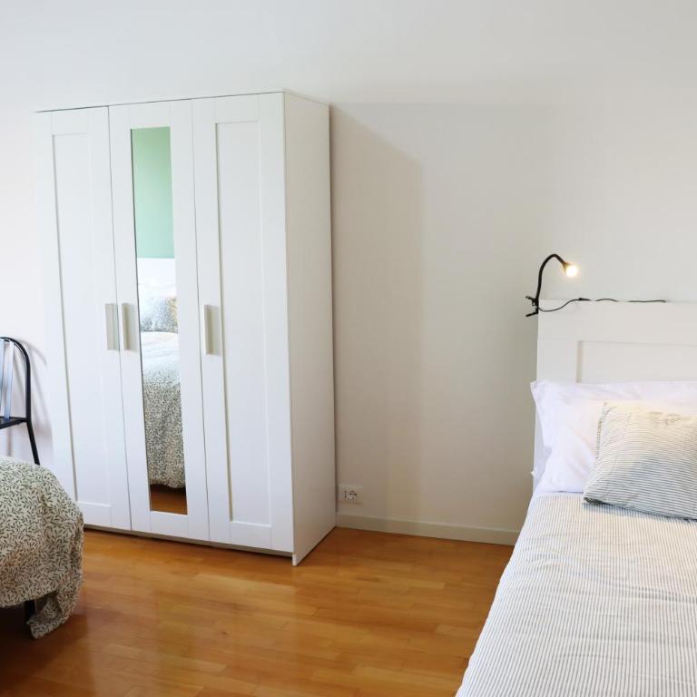 Bolo Apartment - 6 people, 2 bedrooms, near the train station - Apartamento de 2 dormitorios - 23
