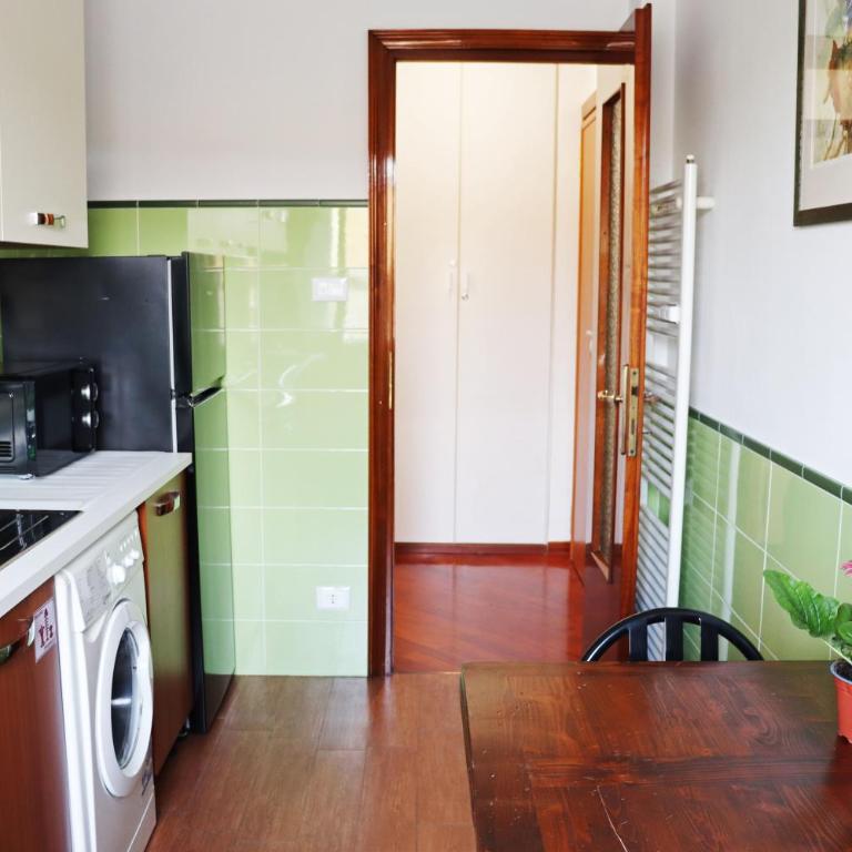 Bolo Apartment - 6 people, 2 bedrooms, near the train station - Apartamento de 2 dormitorios - 15