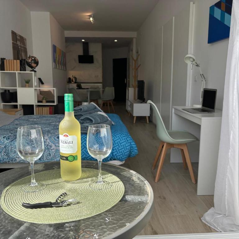 SiRa House - City center - Balcony - Apartamento de 1 dormitorio - 3