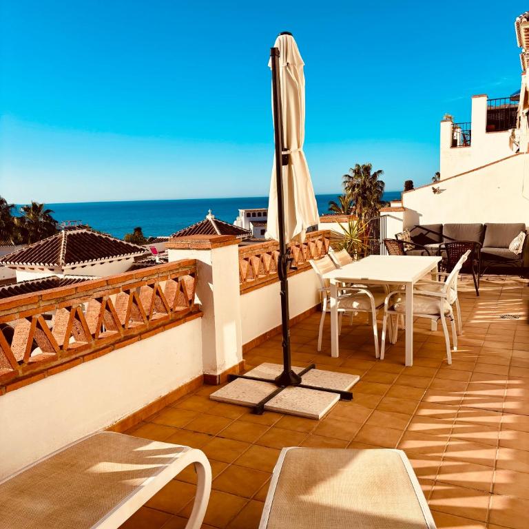 Burriana Beach, Pool, big terrace, superb Seaviews - Apartamento de 2 dormitorios - 1
