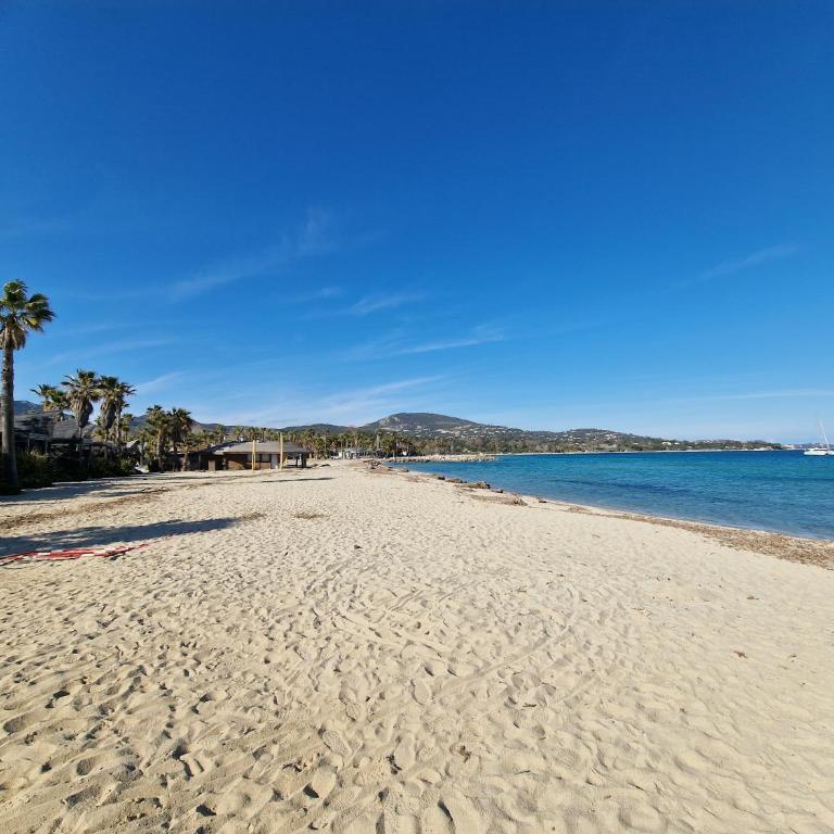 Bel Apt 2 pièces à Port Grimaud - Apartamento de 1 dormitorio - 1