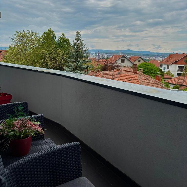 Town View Apartment - One-Bedroom Apartment - 1