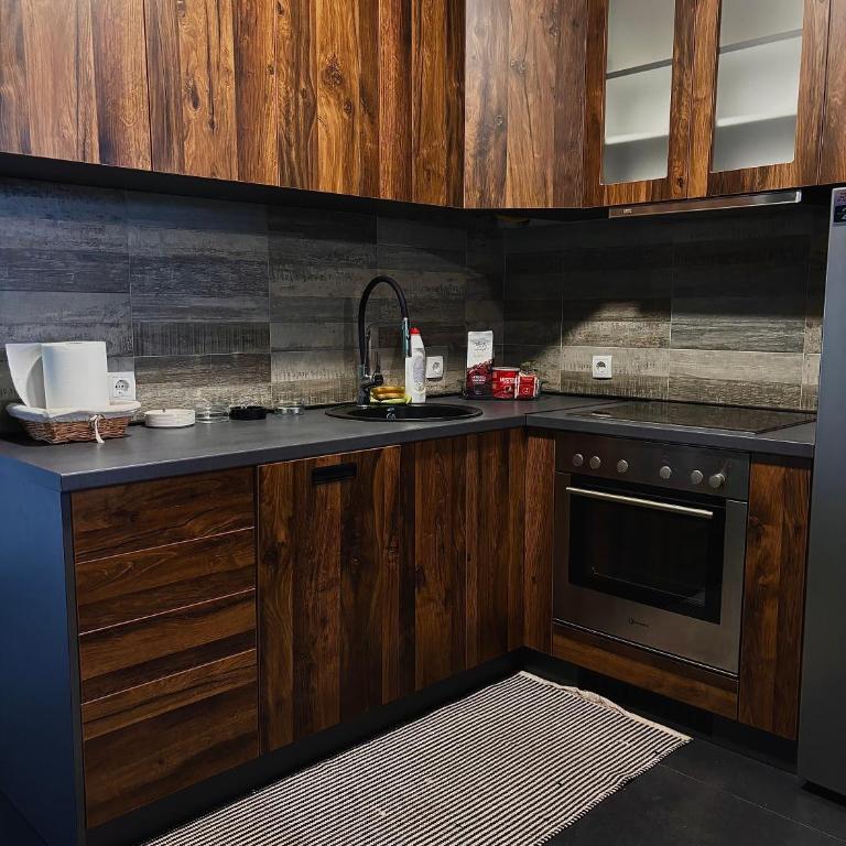 Town View Apartment - One-Bedroom Apartment - 14