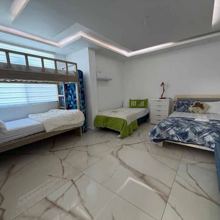 Alojamiento Ruta Spondylus - Family Room - 32