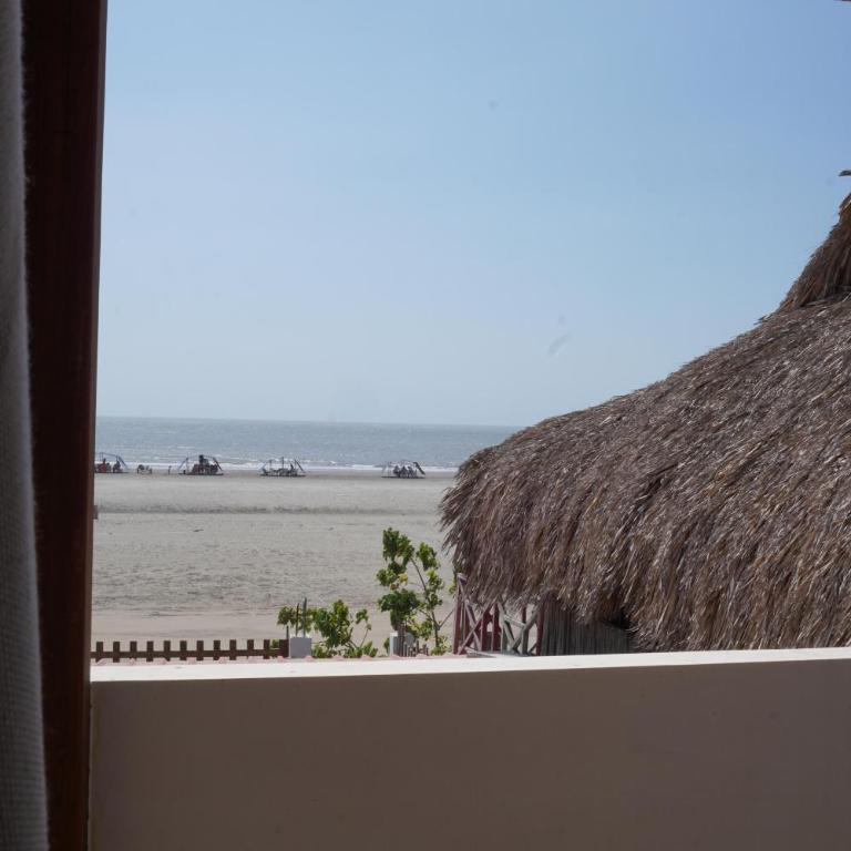 Casa Caribe Beach House - Five-Bedroom House - 1
