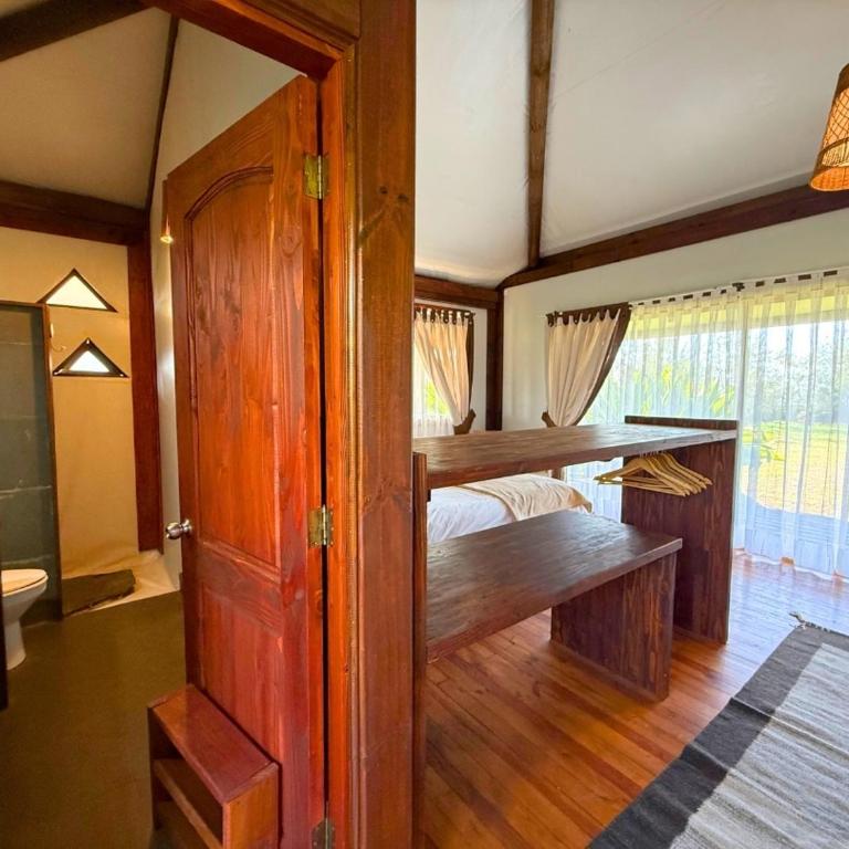Vaihu Nui Bungalow-Glamping - One-Bedroom Bungalow - 2