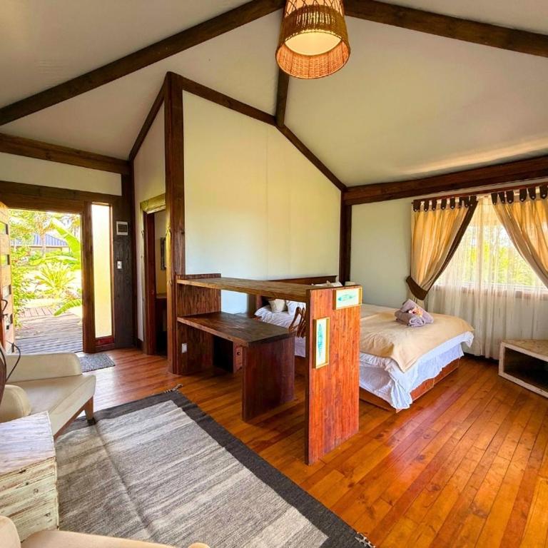 Vaihu Nui Bungalow-Glamping - One-Bedroom Bungalow - 5
