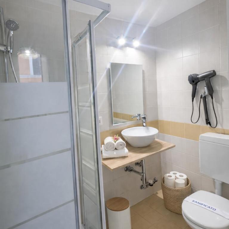 Easy Stay Rooms - Casa Dolce Casa - Appartamento con 1 Camera da Letto - 2