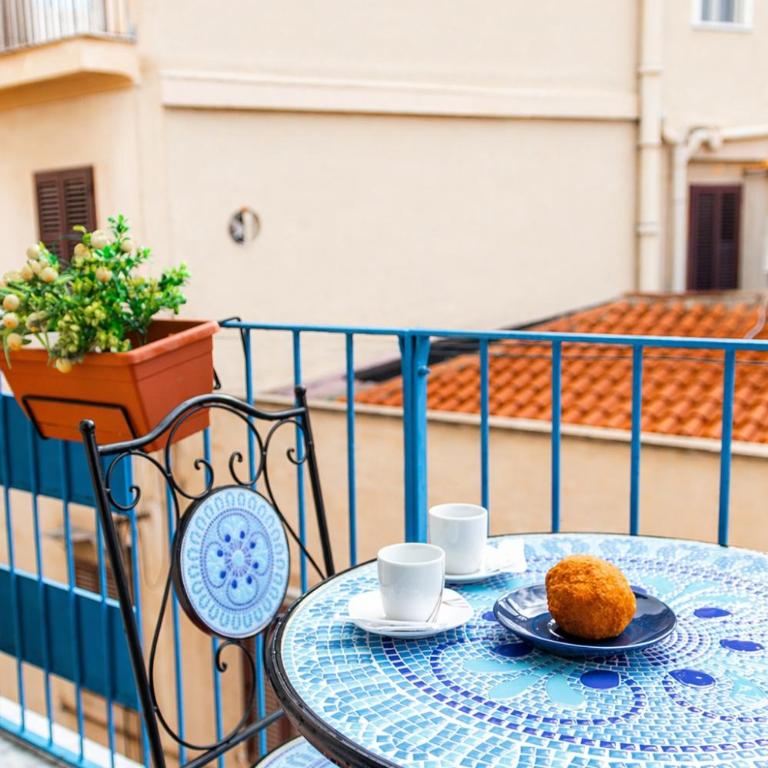 Sicily Trinacria House - Double Room with Private External Bathroom - 8