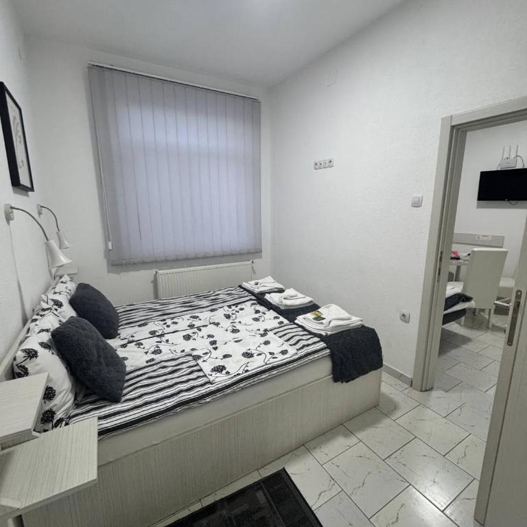 Vila Cirkovic - 200m od mermernog setalista - Dupleks Četvorokrevetna Soba - 1