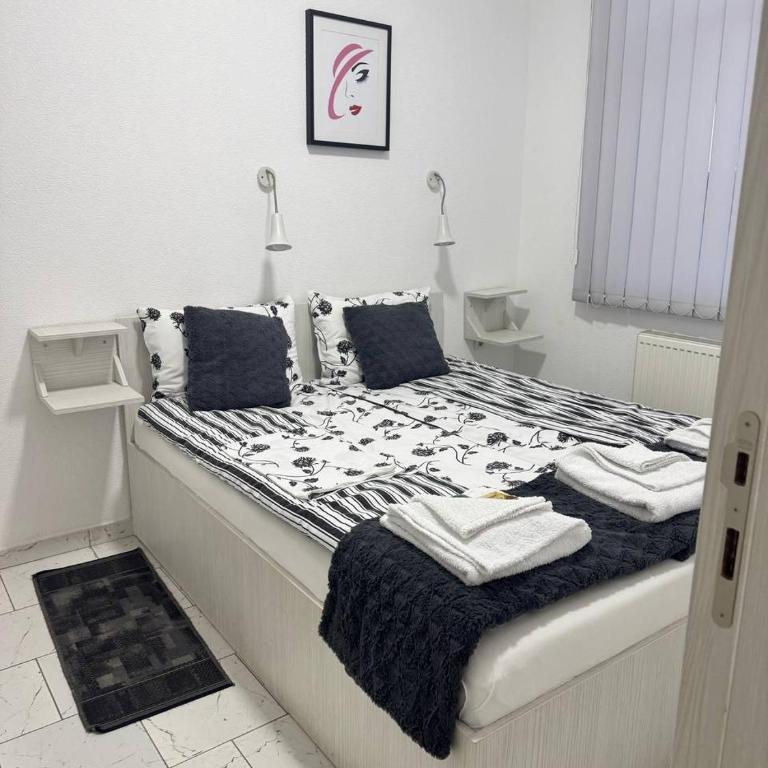 Vila Cirkovic - 200m od mermernog setalista - Dupleks Četvorokrevetna Soba - 4