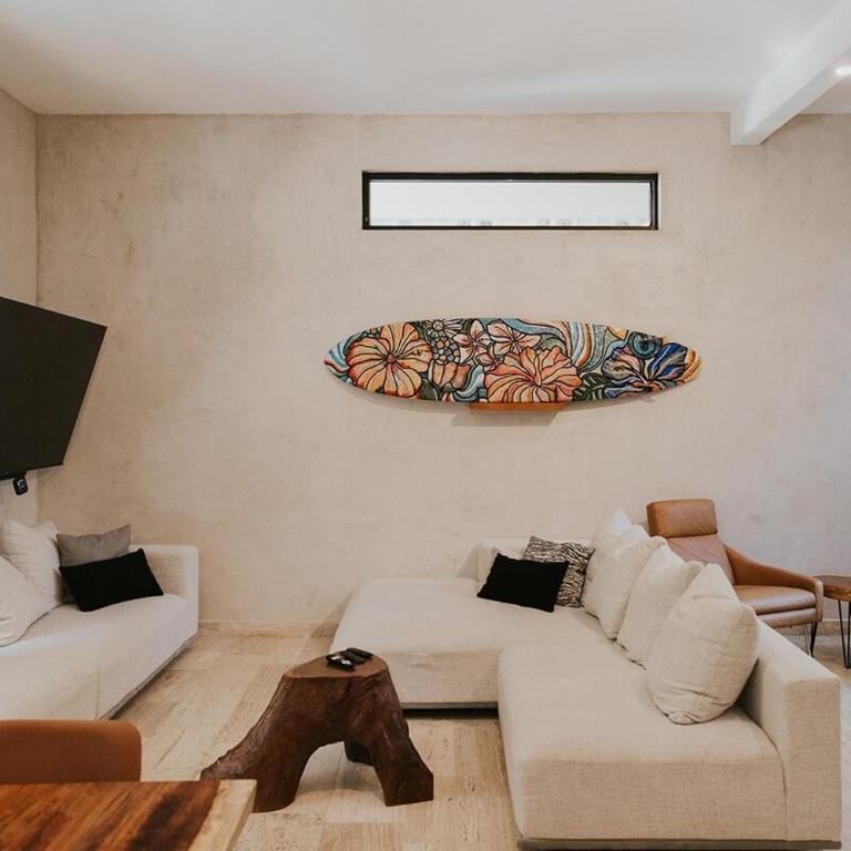 Jungle Retreat with Master Suites - Villa - 28