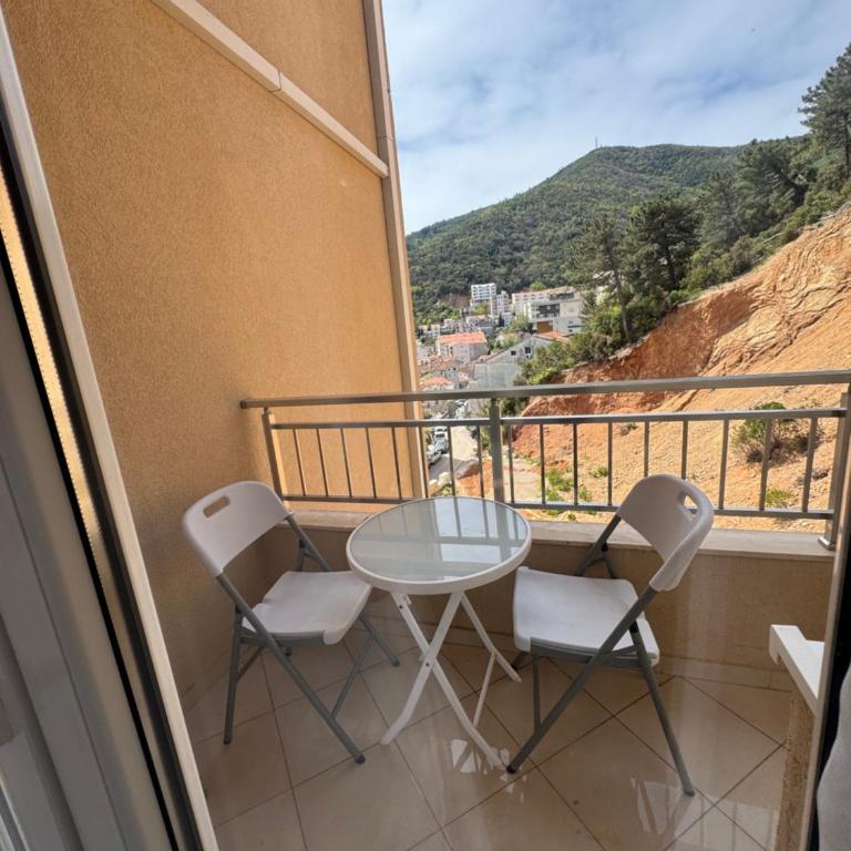Budva RS Lux - One-Bedroom Apartment - 14