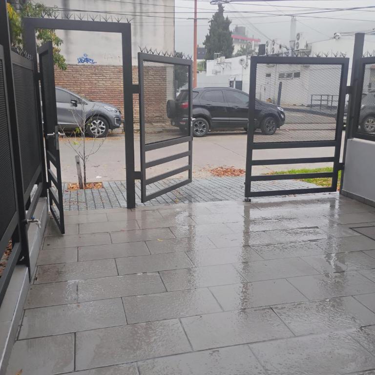 Duplex ubicación centro cama dos plazas y cama marinera, cochera y pileta - Apartamento de 1 dormitorio - 20