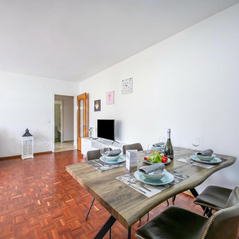 Lido Apartment Locarno with Balcony and Parking - Happy Rentals - Appartamento con Balcone - 12
