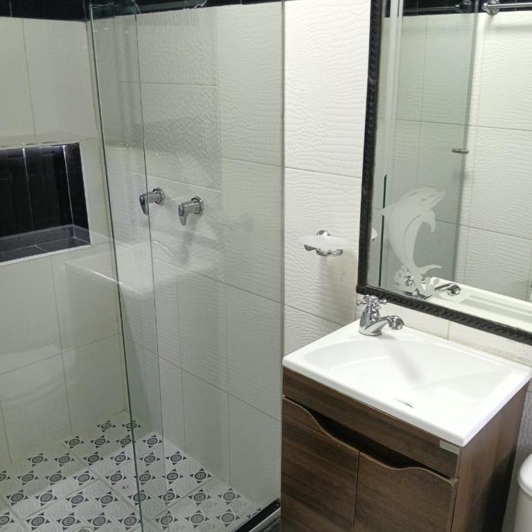 Apartamento en pereira, cerca a la circulvalar - Two-Bedroom House - 9