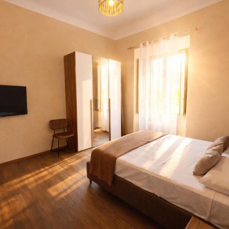 San Giovanni Elegant Penthouse-Casa Dolce Casa - Appartamento con 2 Camere da Letto - 4