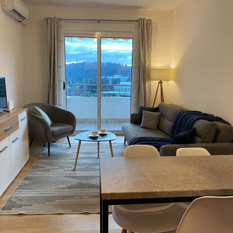 Comfort Apartment Becici - One-Bedroom Apartment - 6