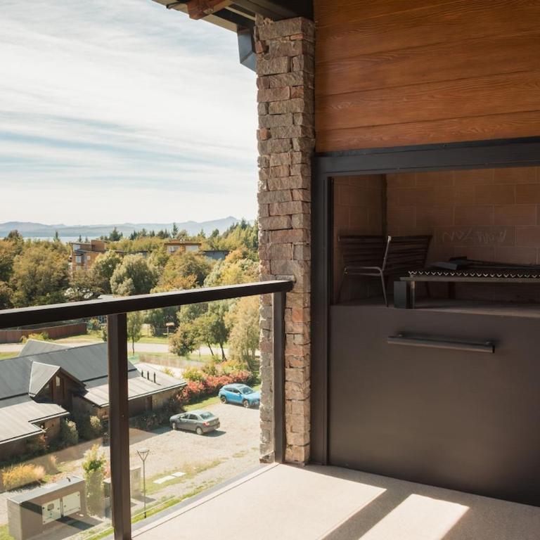 BT Homes - Vistas únicas al Lago y la Montaña, Full Amenities - Melipal - Apartamento de 3 dormitorios - 54