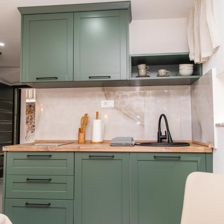 Apartmani Kostic - Studio sa Bračnim Krevetom (King-size) - 19