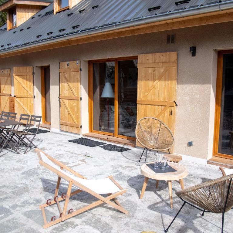 Bel appart neuf et cosy, jardinet, magnifique vue - Appartement 3 Chambres - 5