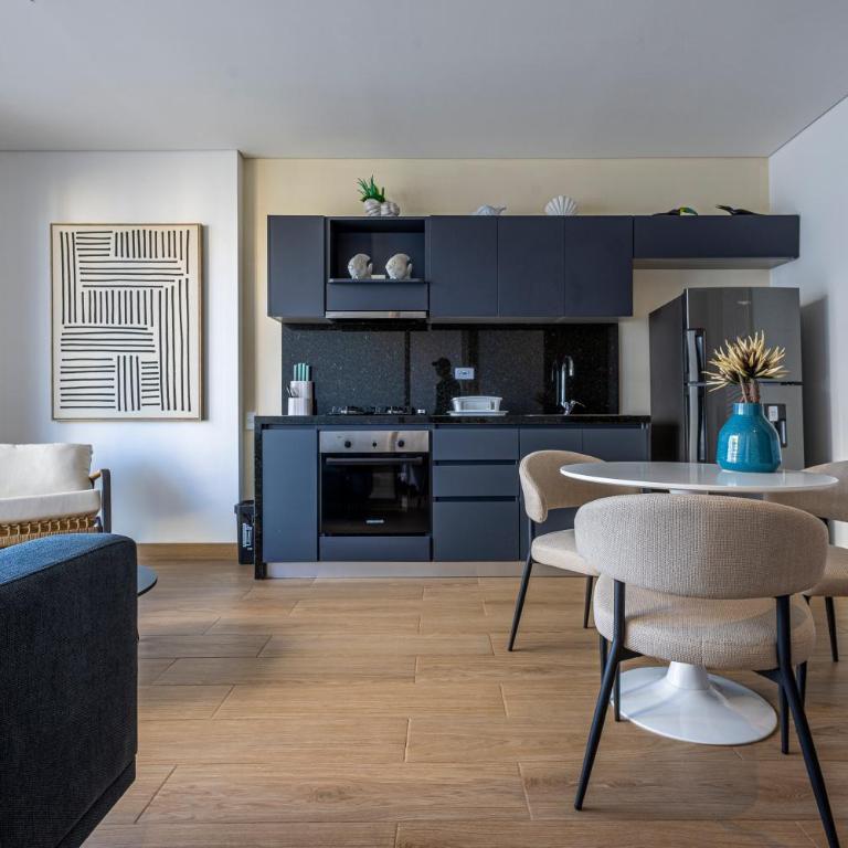 Apartamento 1105 Edificio Murano Centro - Two-Bedroom Apartment with Balcony and Sea View - 12