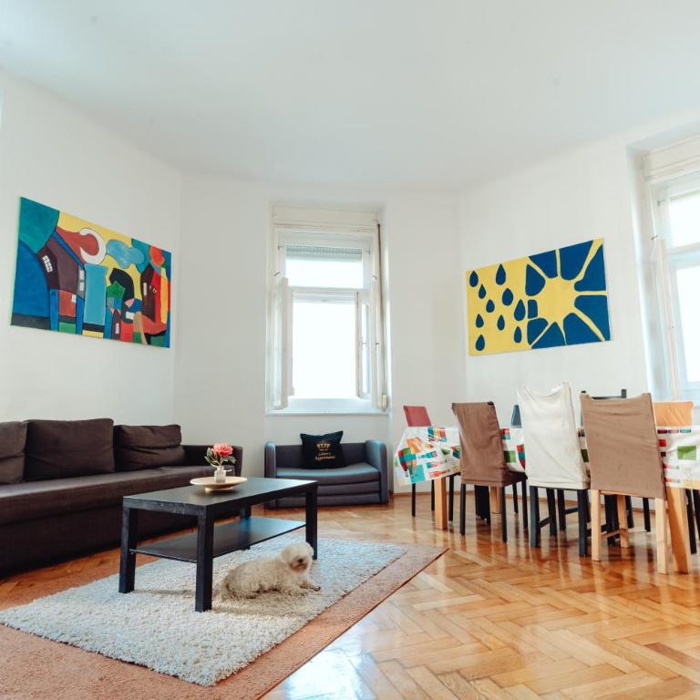 Lilians modern Appartement in historical Citycenter - Apartment mit 2 Schlafzimmern - 2