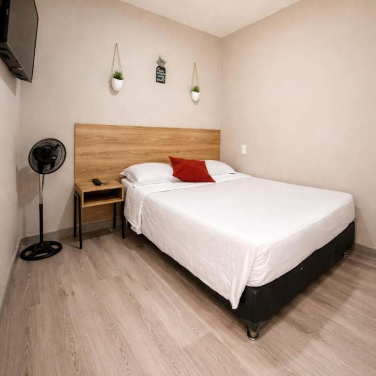Apartamento a minutos de Provenza en Medellín - M201 By Roots Rentals - Apartamento de 1 dormitorio - 5