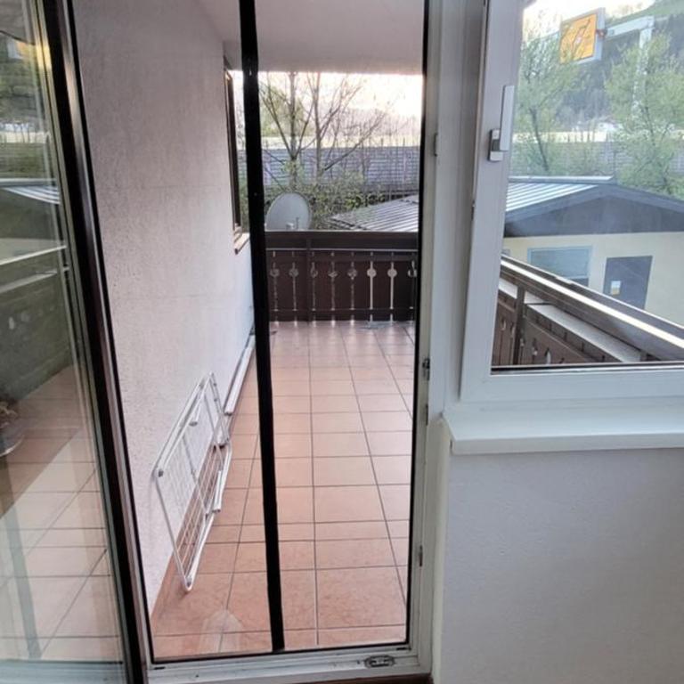 Sam - One-Bedroom Apartment - 4