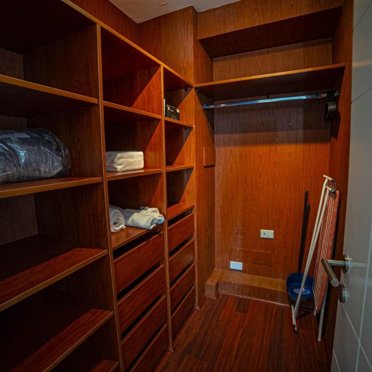 Exclusive accommodation in Kennedy area - Apartment - 6